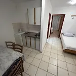 Apartamento With Parking Space Jezera, Murter - 5107 Jezera