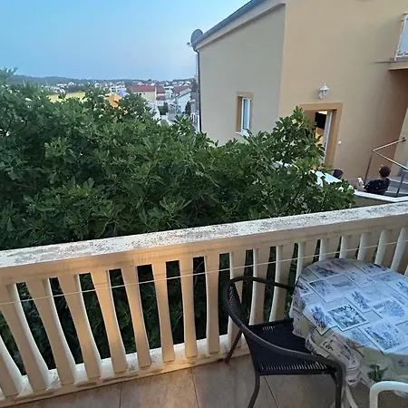 Apartments With A Parking Space Jezera, Murter - 5107 * Jezera