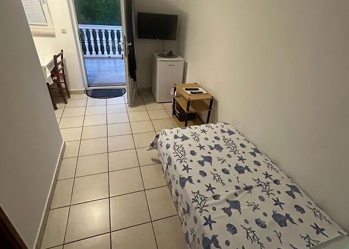 With Parking Space Jezera, Murter - 5107 Apartman Jezera