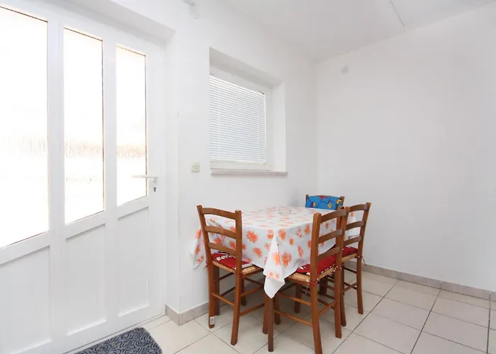 With Parking Space Jezera, Murter - 5107