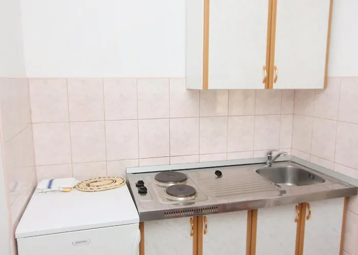 With Parking Space Jezera, Murter - 5107 * 제제라