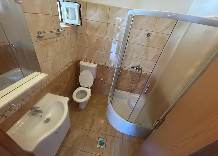 Apartamento With Parking Space Jezera, Murter - 5107