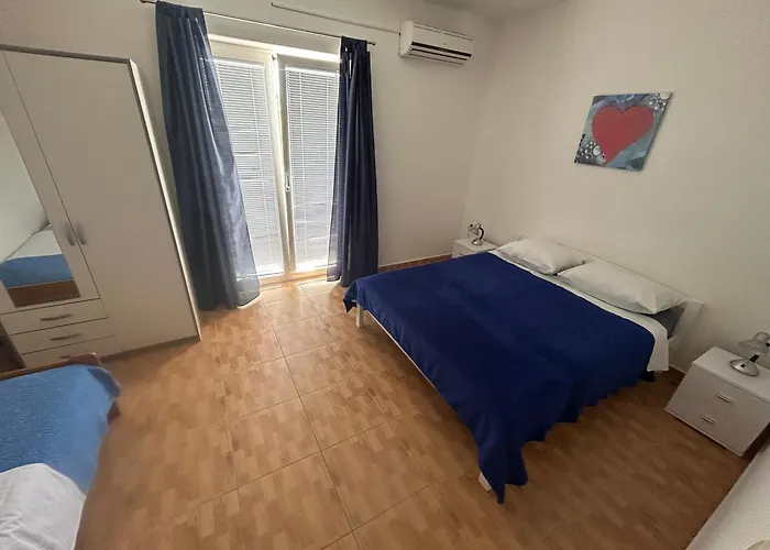 With Parking Space Jezera, Murter - 5107 * 제제라