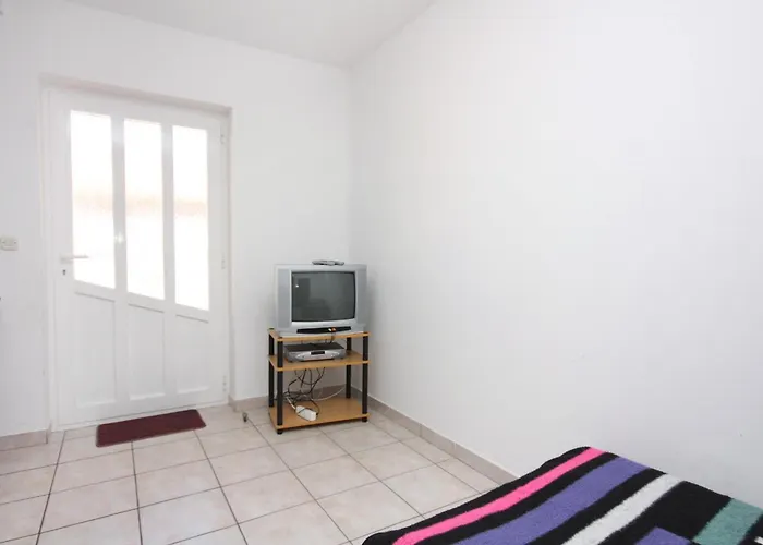 With Parking Space Jezera, Murter - 5107