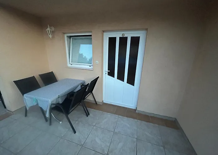 Apartman With Parking Space Jezera, Murter - 5107 *