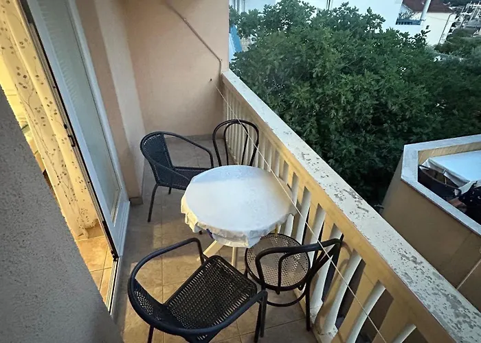 With Parking Space Jezera, Murter - 5107