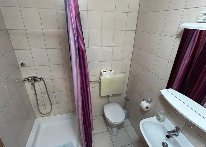 Apartamento With Parking Space Jezera, Murter - 5107